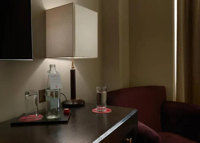 Отель Le Mathurin &