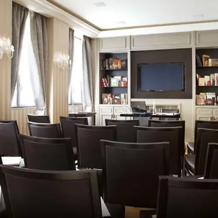 Hotel Le Mathurin & Paris