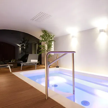 Szálloda Le Mathurin & 4*