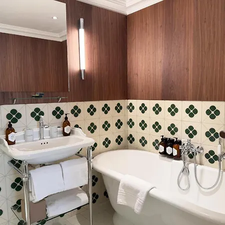 Le Mathurin 4* Paris