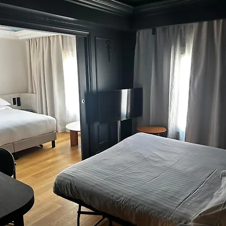 Le Mathurin Szálloda 4*