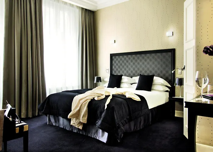 Le Mathurin & Ξενοδοχείο Παρίσι