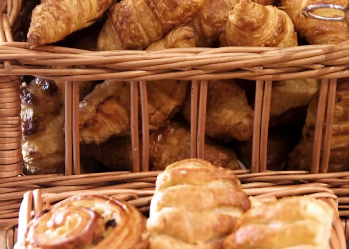 Le Mathurin & Hotel París