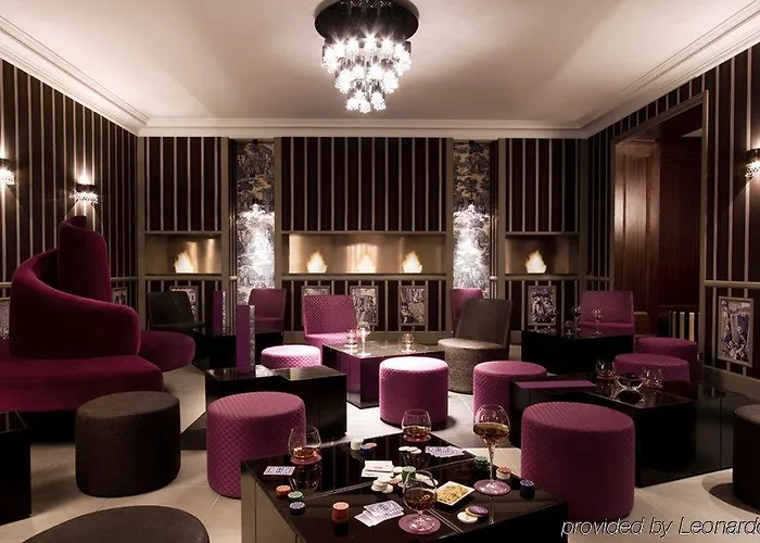 Le Mathurin & Ξενοδοχείο Παρίσι