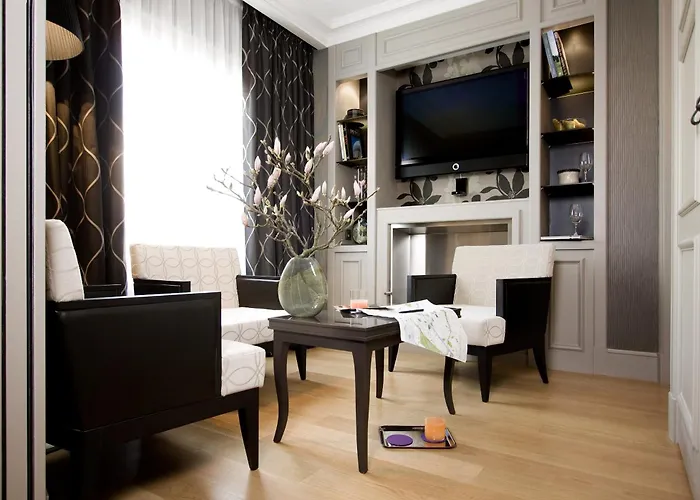 Le Mathurin & Szálloda